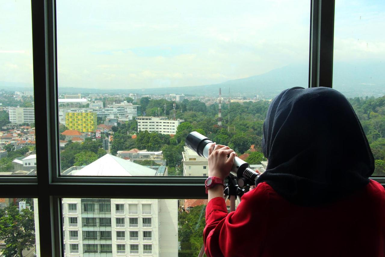 Swiss-Belhotel Bogor Exterior photo